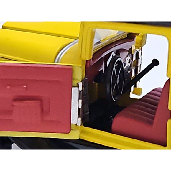 1930 Ford Crown Victoria 1:32 Diecast Car  ARKO Black & Yellow - Picture 12 of 14